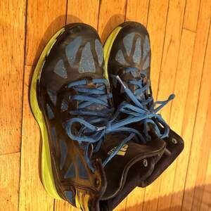Adidas High Top Basketball Shoes Ape 779001 Size 4.5 Black Blue Neon Green